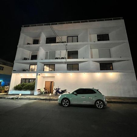 Labkoff Cafe And Hostel كانتْشانابوري المظهر الخارجي الصورة