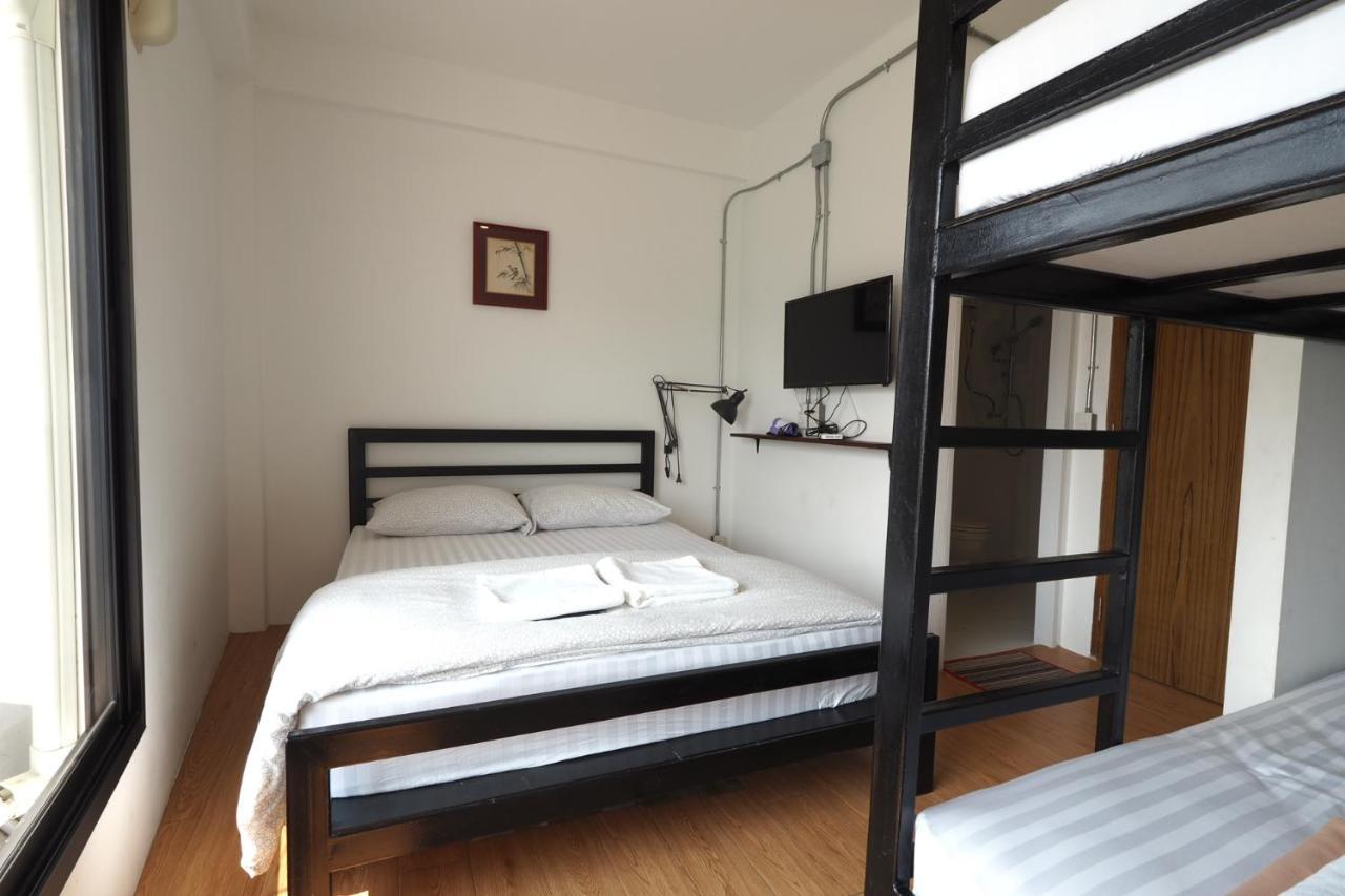 Labkoff Cafe And Hostel كانتْشانابوري المظهر الخارجي الصورة